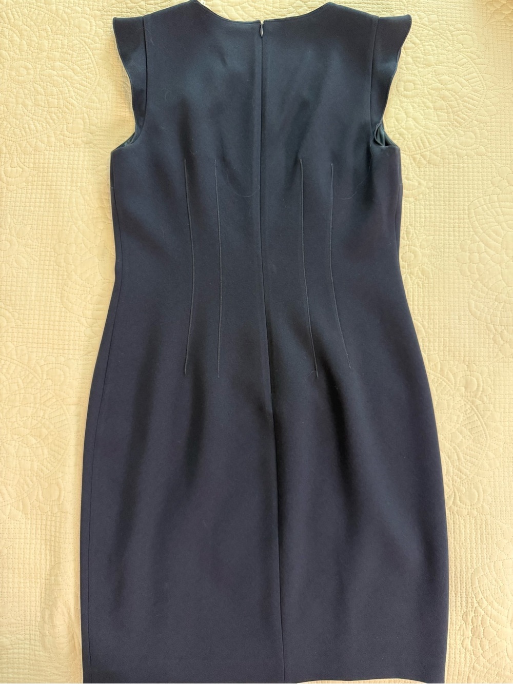 Elie Tahari Navy Cap- Flutter Sleeve Midi Sheath Dress ~8 - Picture 10 of 13